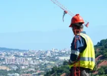 Osasco lidera abertura de vagas com 94 mil contratações